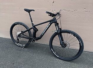 Akkebike - Tjidtják 1586 - Storlek large (såld)