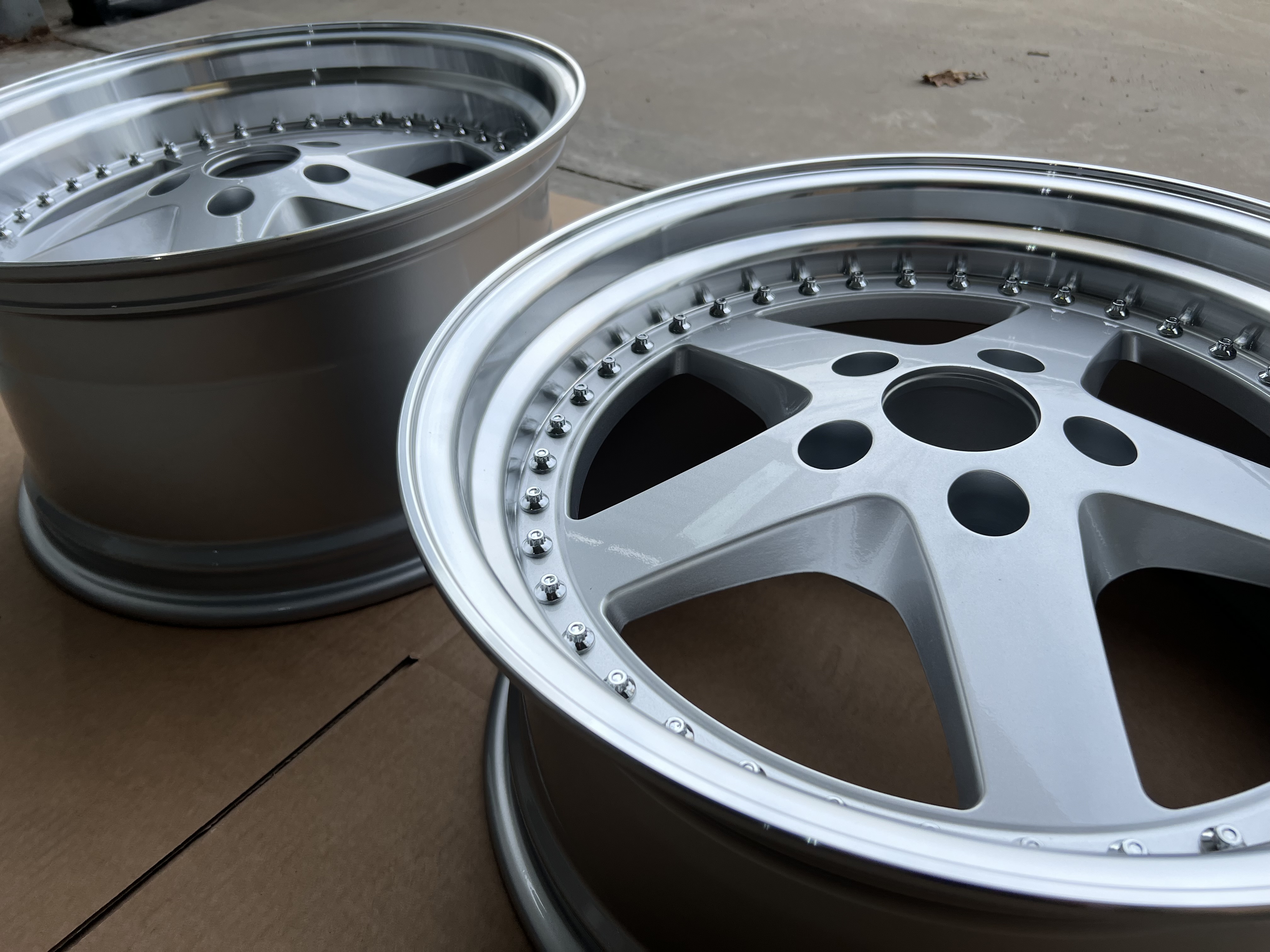 18" Equip style Silver/pol 5x120 - 5