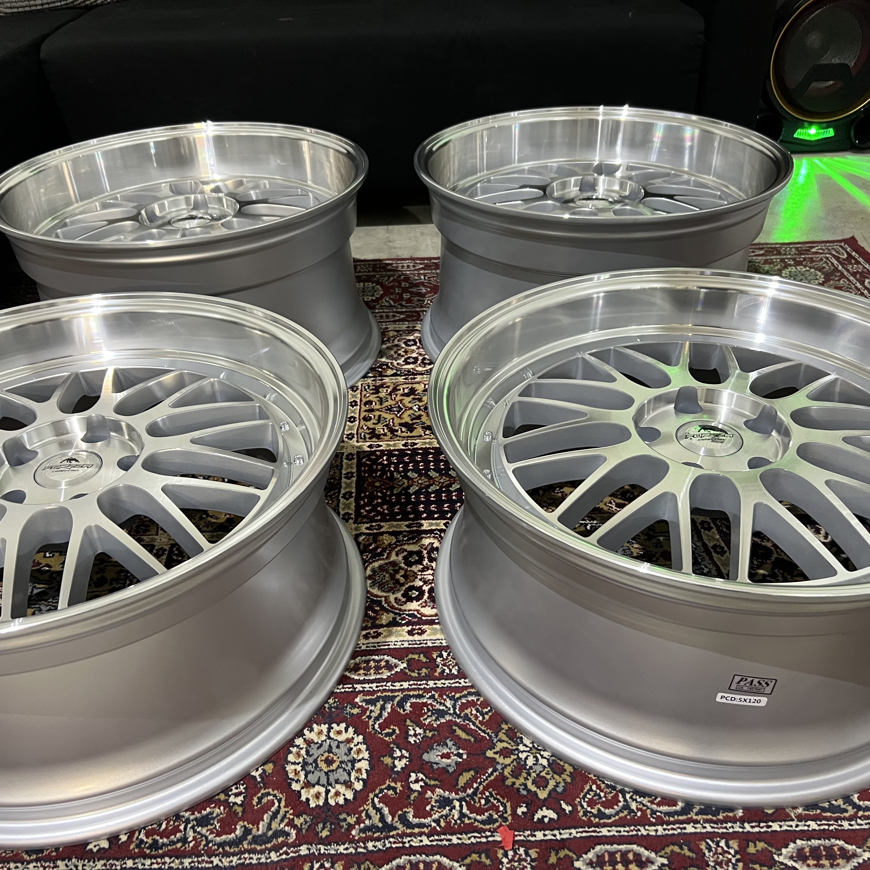20" Forzza Spot Silver/pol 5x120 - 4