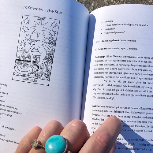 Tarot för andlig utveckling, Josefin Martina Eriksson