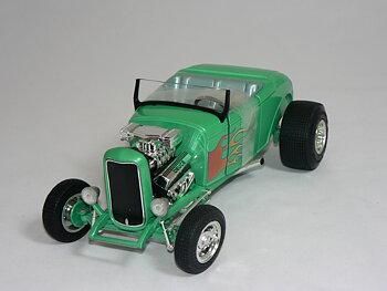 Ford Hot Rod  1932  1:18  Ertl  