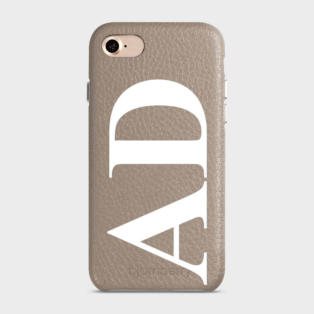 iPhone 7/8/SE (2022/2020) Personalised Leather Case - Large Initials - 40