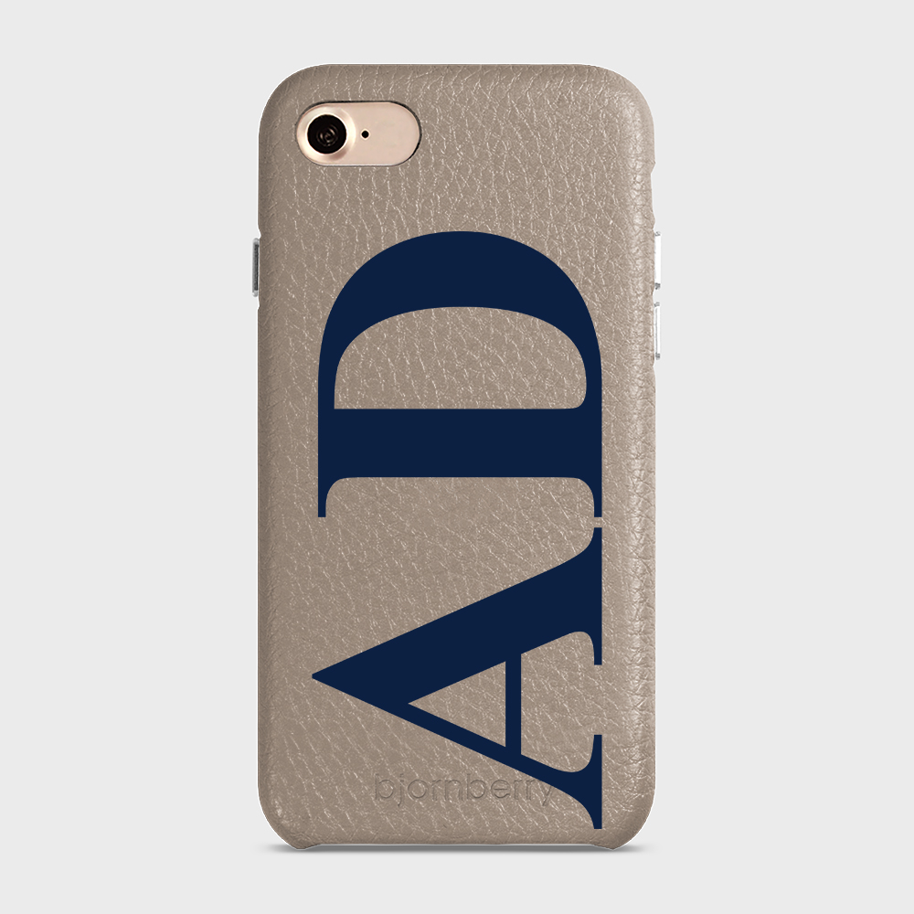iPhone 7/8/SE (2022/2020) Personalised Leather Case - Large Initials - 42