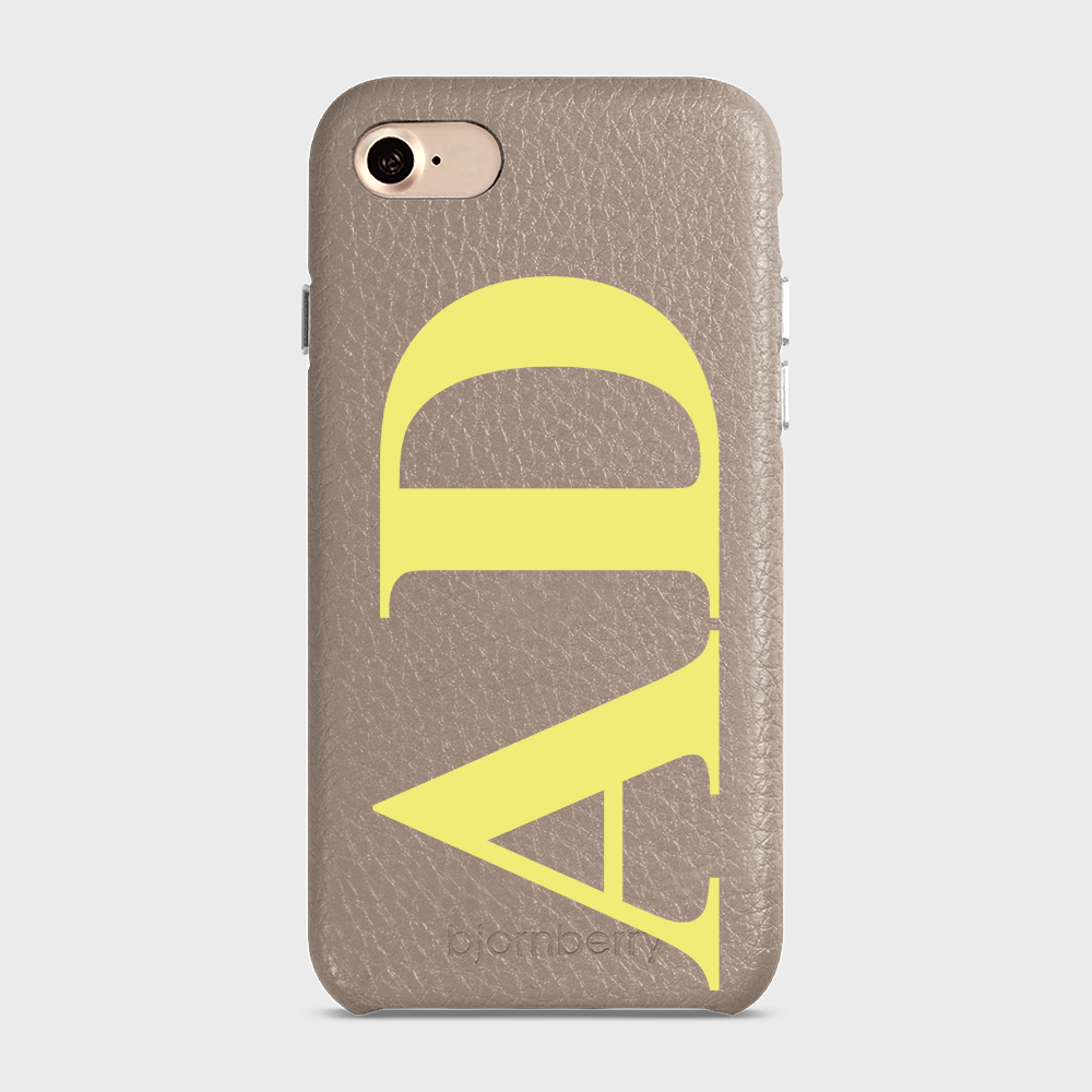 iPhone 7/8/SE (2022/2020) Personalised Leather Case - Large Initials - 41