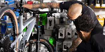 Vad vore en cykelbutik utan verkstad?