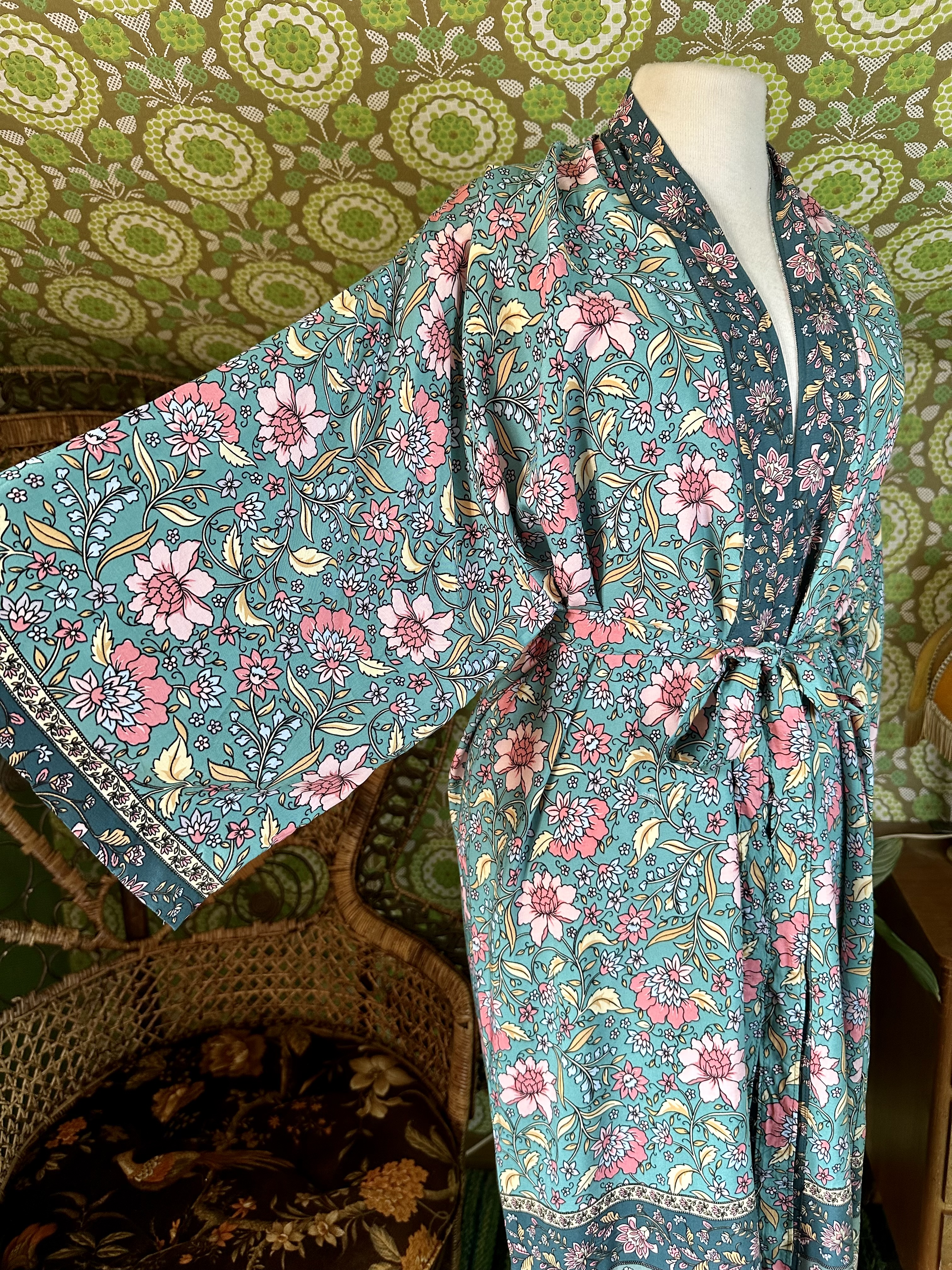 kimono  green floral  - 2
