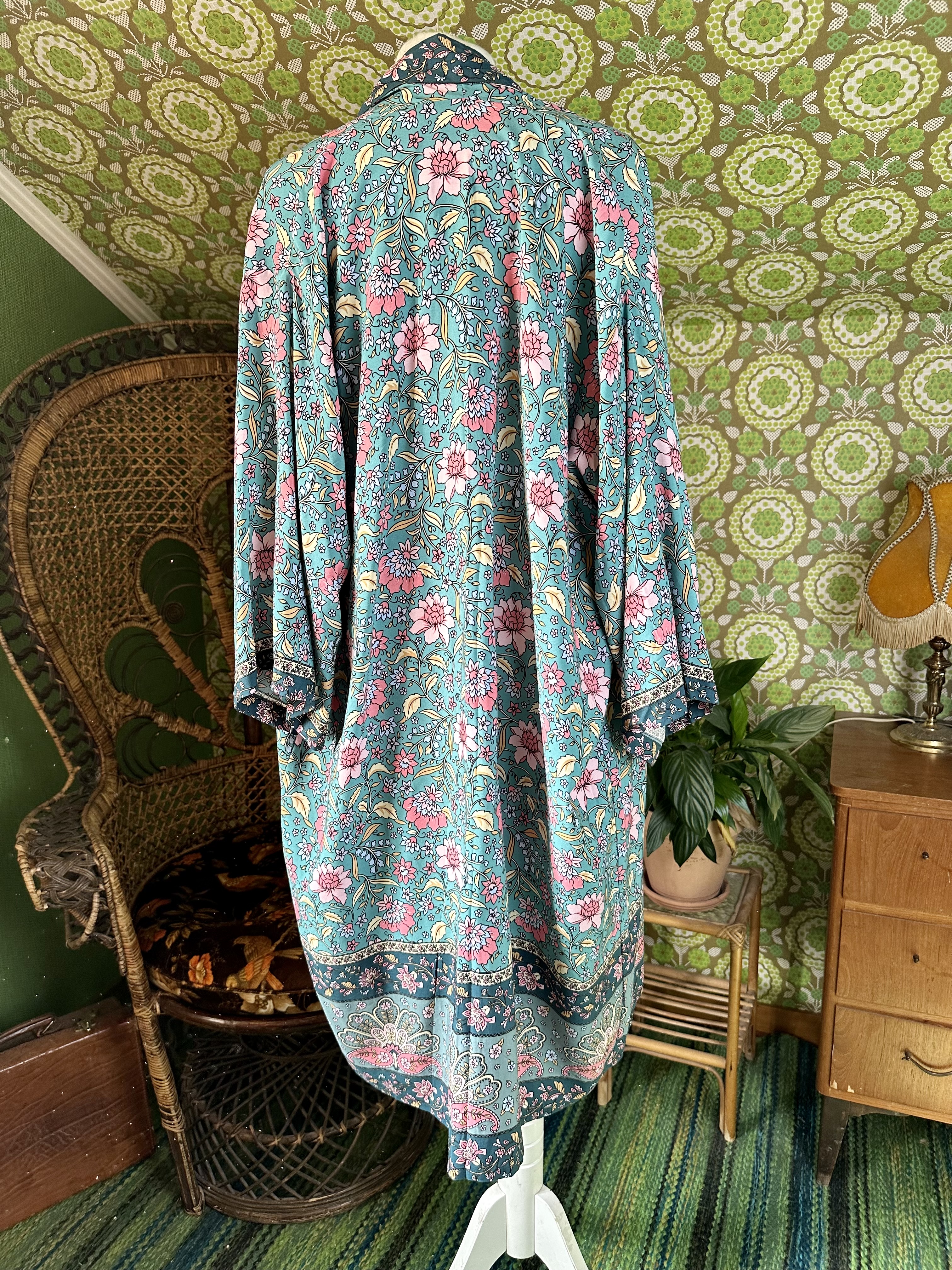 kimono  green floral  - 8