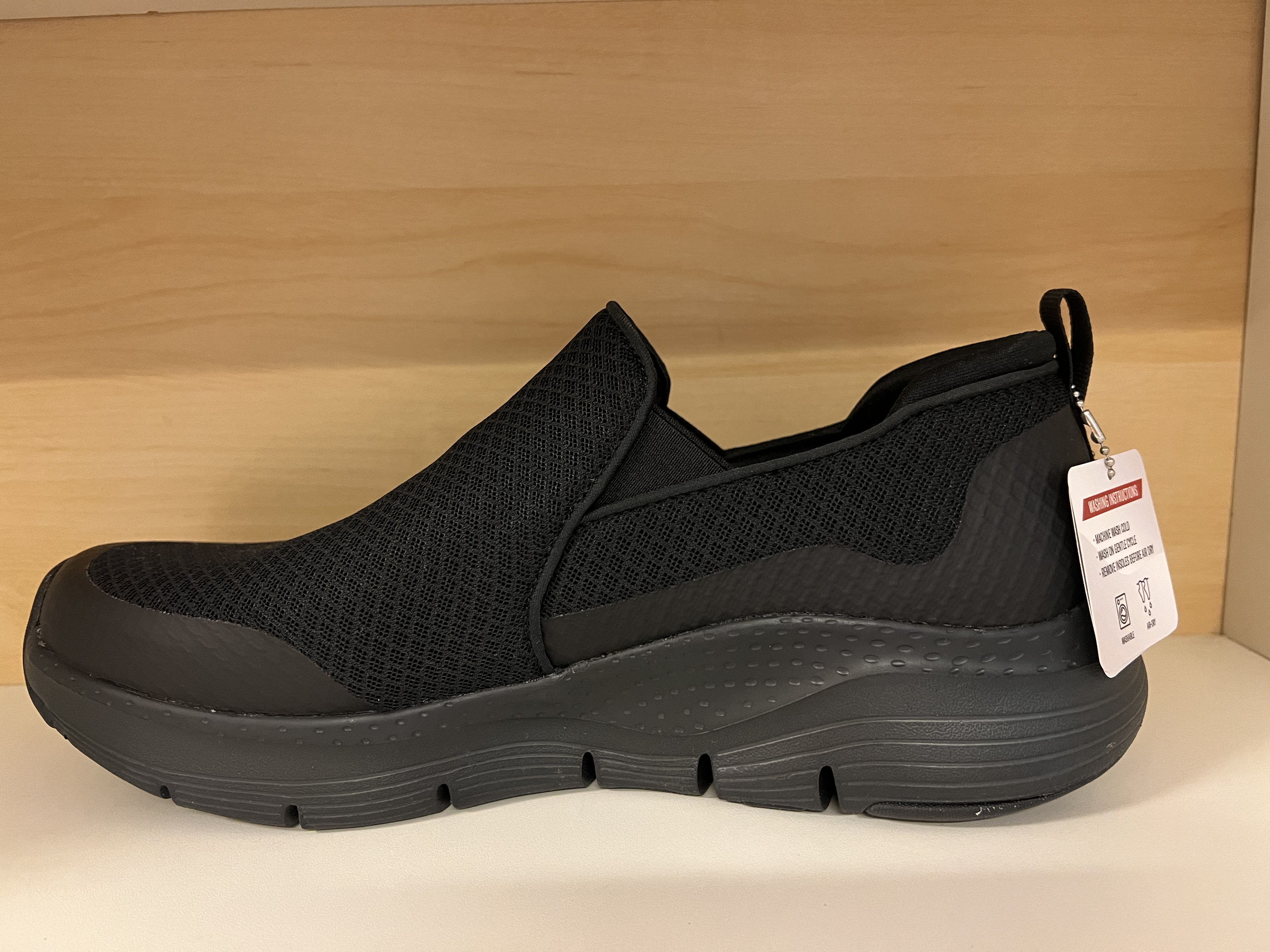Skechers Herrsko "Arch Fit" innersula som är uppbygd.  - 4