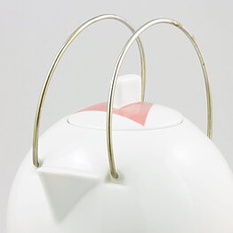 Gösta Grähs (1982) White Chubby Teapot with Red Decor (20 cm)