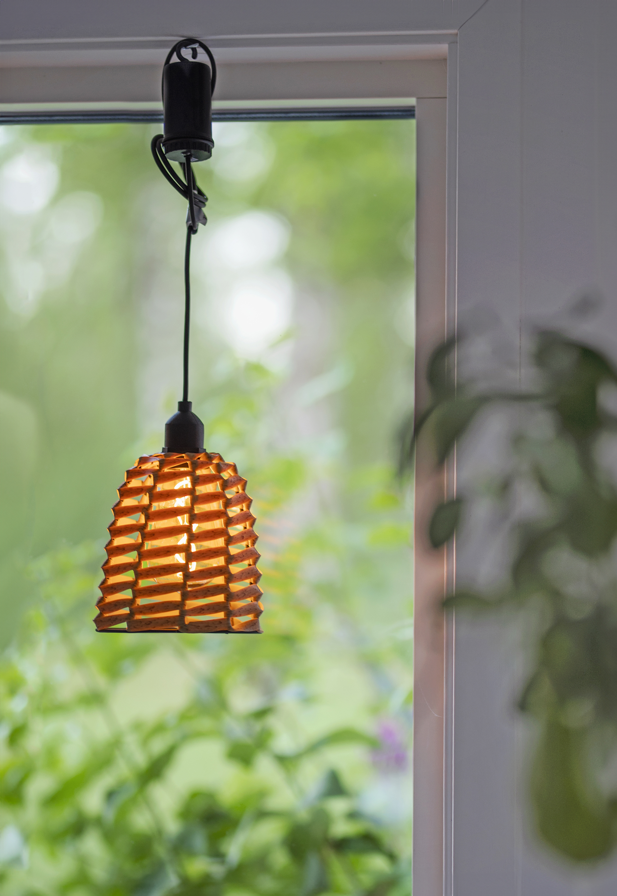 Utomhusdekoration - Lampskärm - Konstrotting  - 3