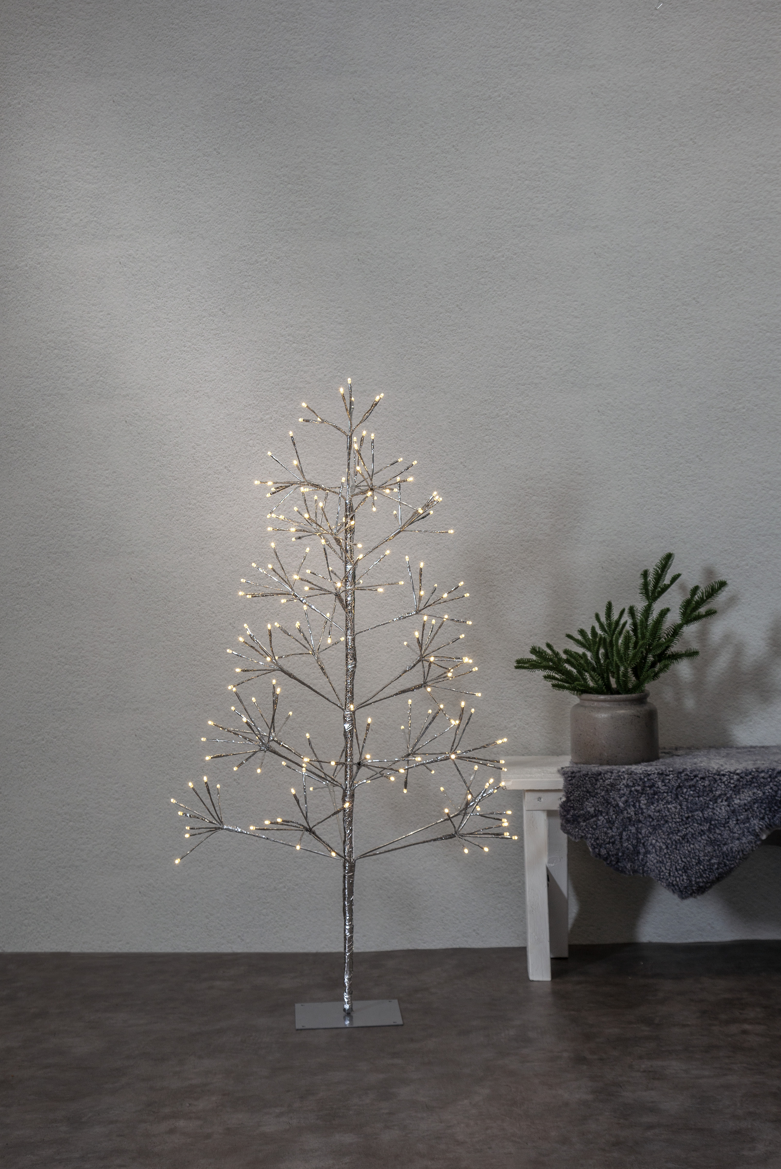 Decorative tree for outdoor use - 4