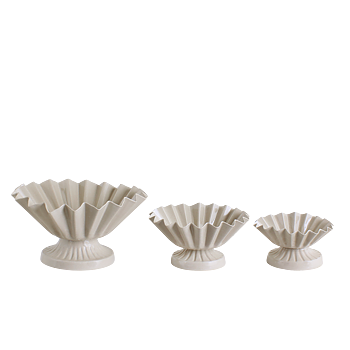 Skålar Elna - 3 pack beige med veckad kant.