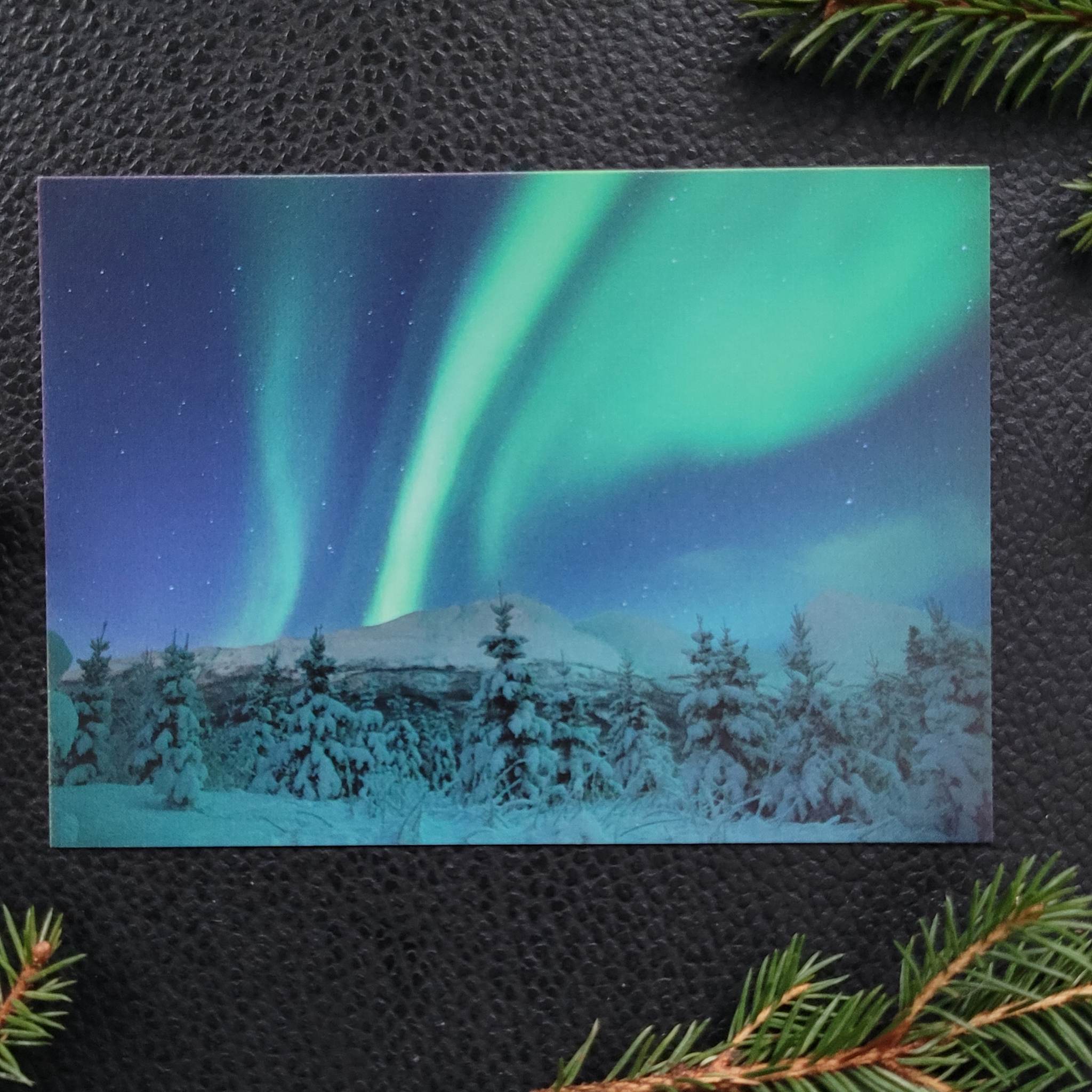 Nordlys - Høltinden - 3