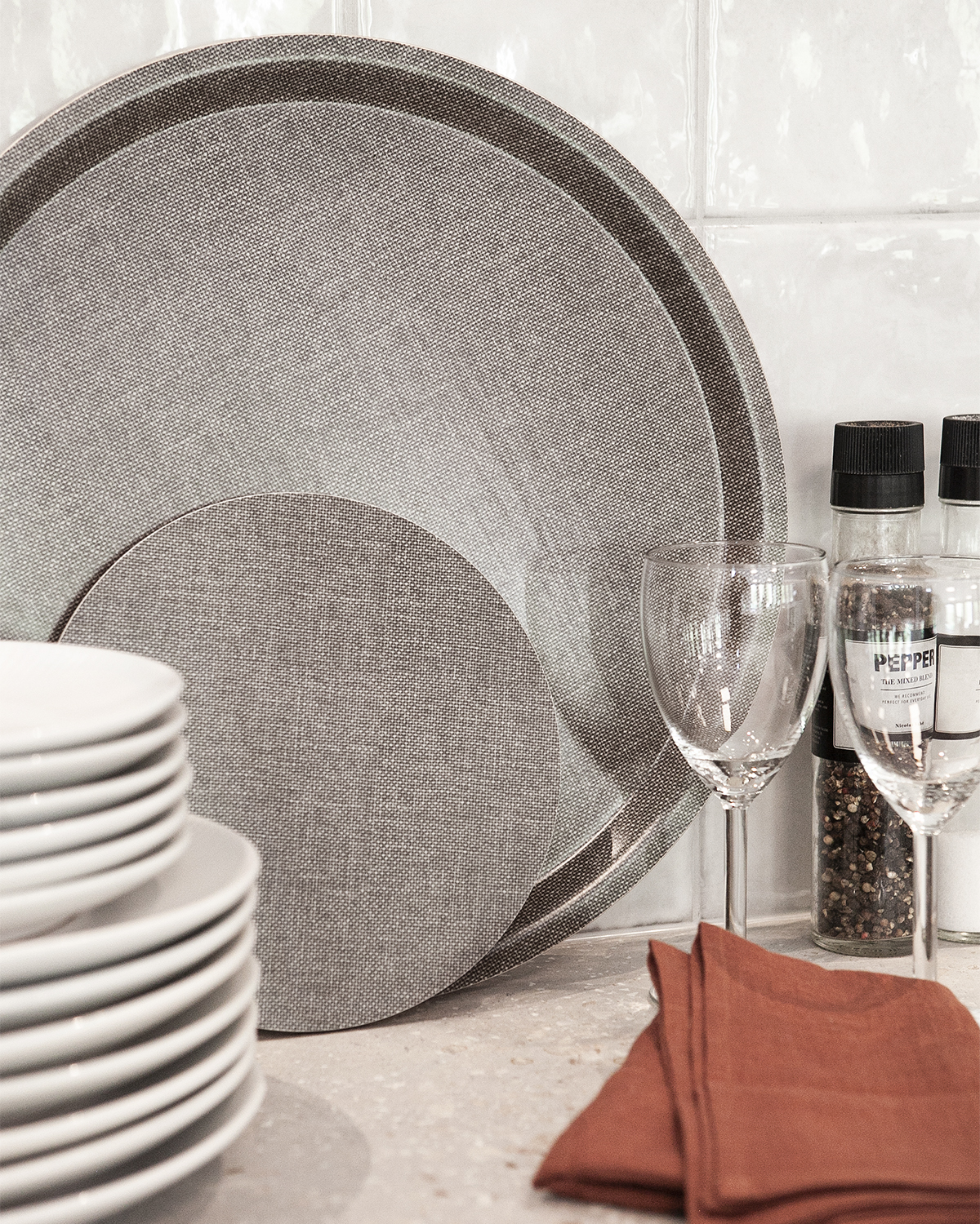 Lofta - Green tray - 2