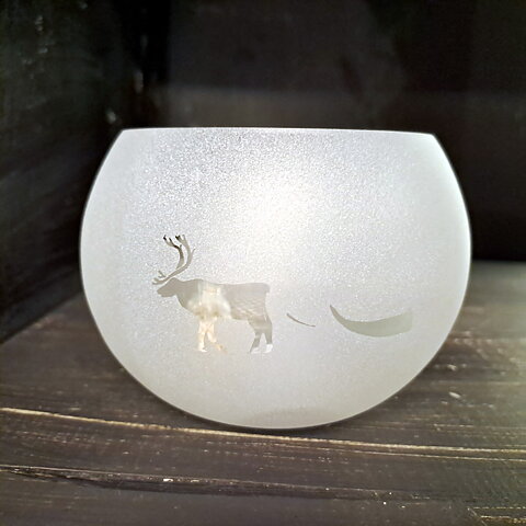 Candle lantern Reindeer caravan, Round Glass, Jokkmokk design, Mouth blown, Handmade pattern
