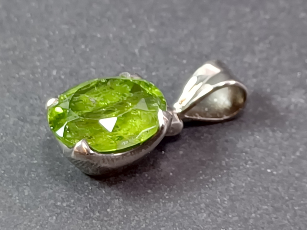 Silver hänge  med fasetterade Peridot i  Äkta Silver - 6