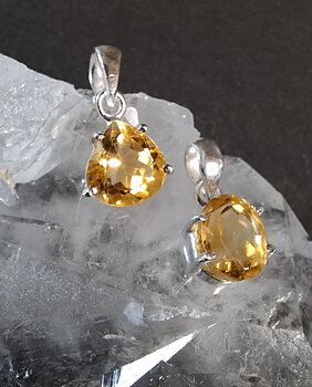 Silver hänge  med fasetterade Citrin