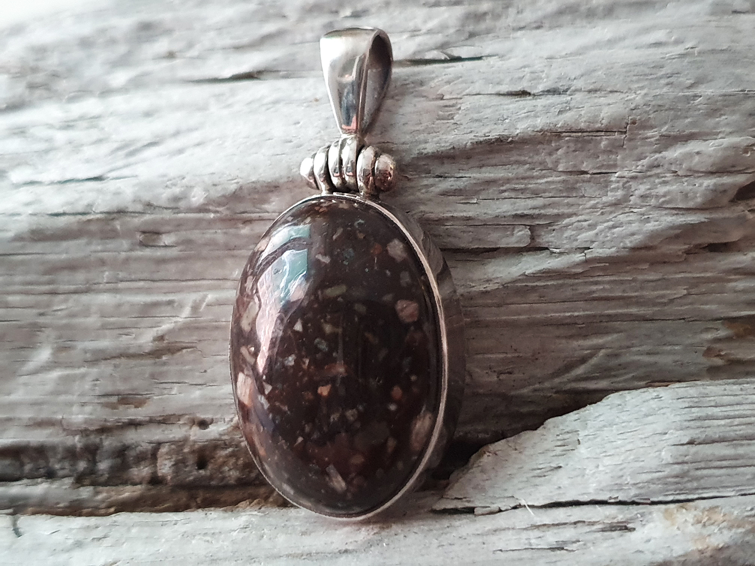 Porphyry pendant approx. 39,9mm, with movable hook, 925-silver
