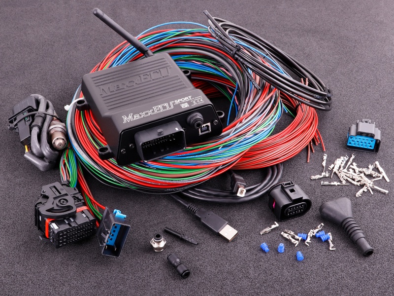 MaxxECU Sport Premium engine control package with blue tooth for 6 cyl