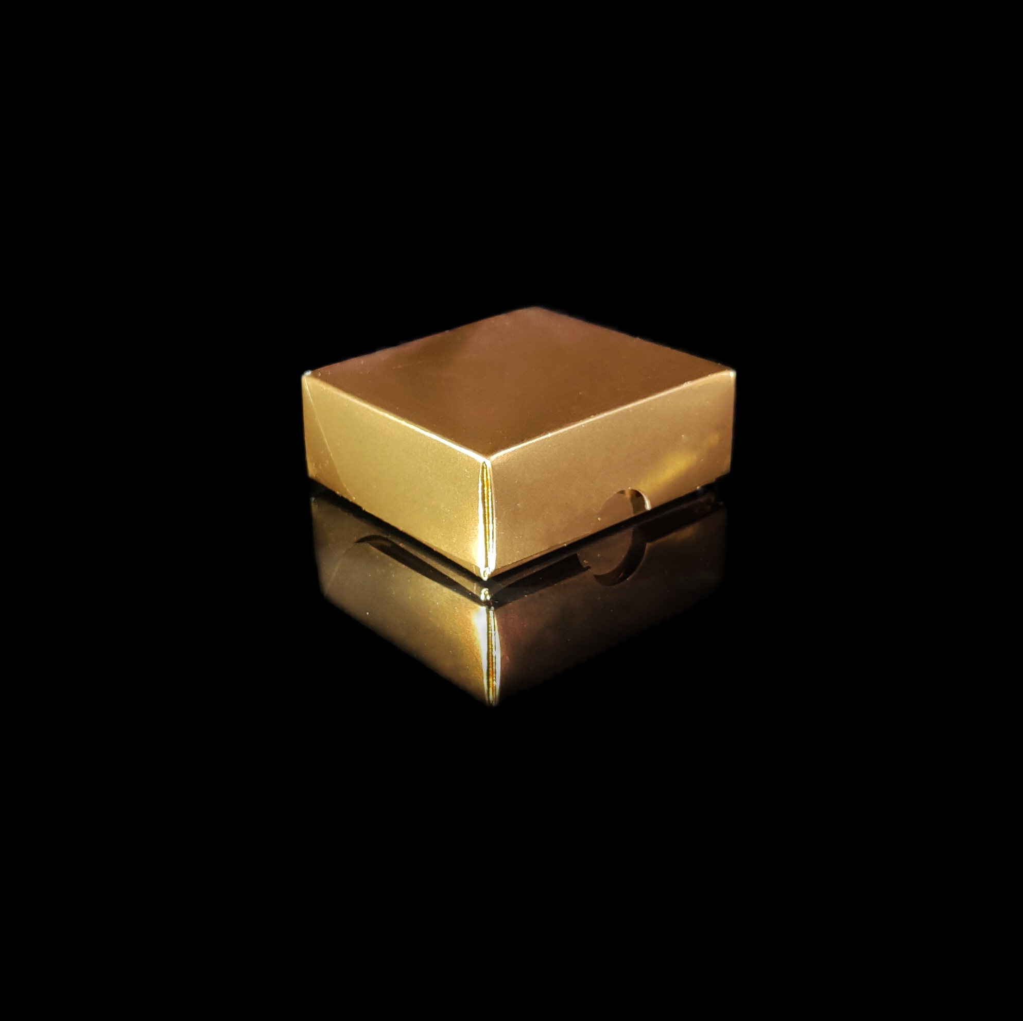 4-bitars pralinask budget, guld