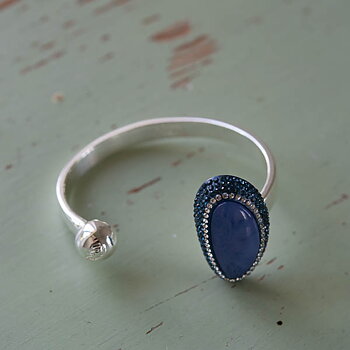 Ioaku -  Goldmine Sparkle Cuff Silver / Blue Iris