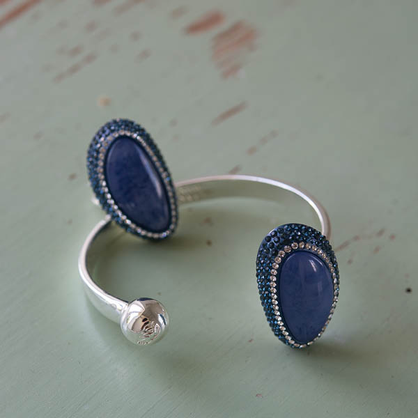 Ioaku -  Goldmine Sparkle Cuff Silver / Blue Iris - 5