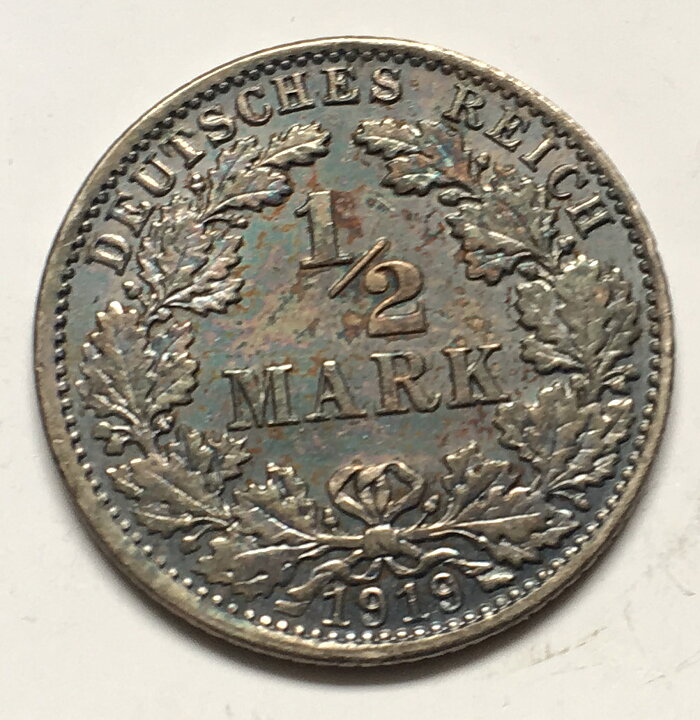 Tyskland 1/2 mark 1919 J nära 01 patina