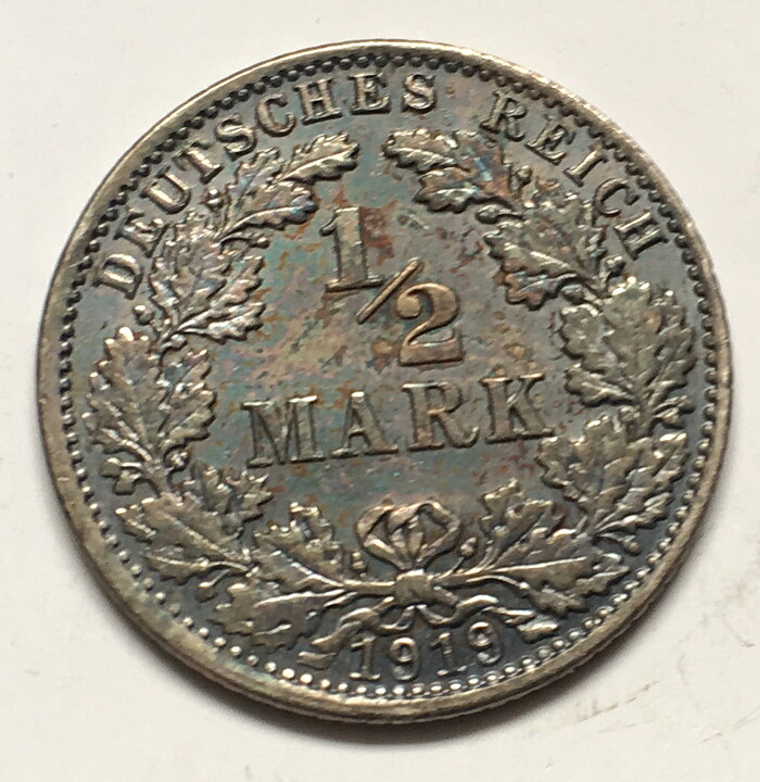 Tyskland 1/2 mark 1919 J nära 01 patina