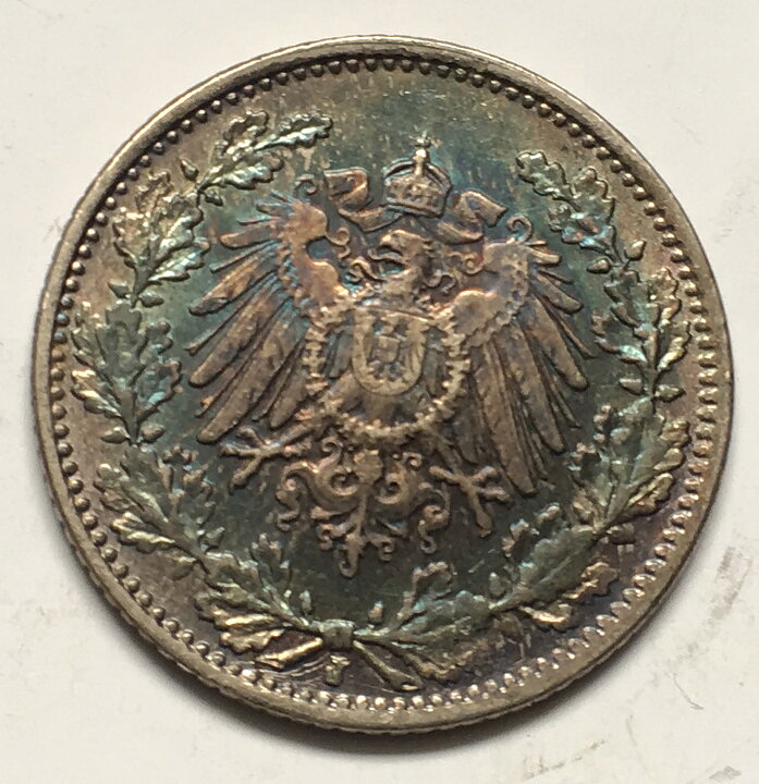 Tyskland 1/2 mark 1919 J nära 01 patina