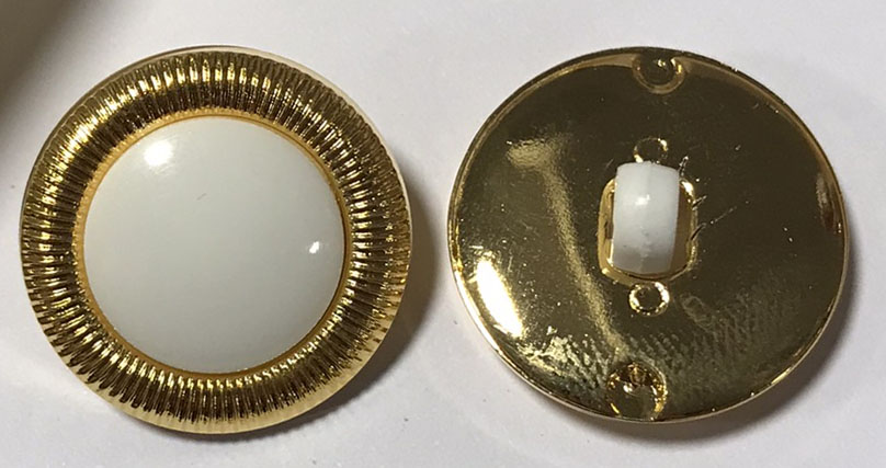 Knapp Guld & Vit 20