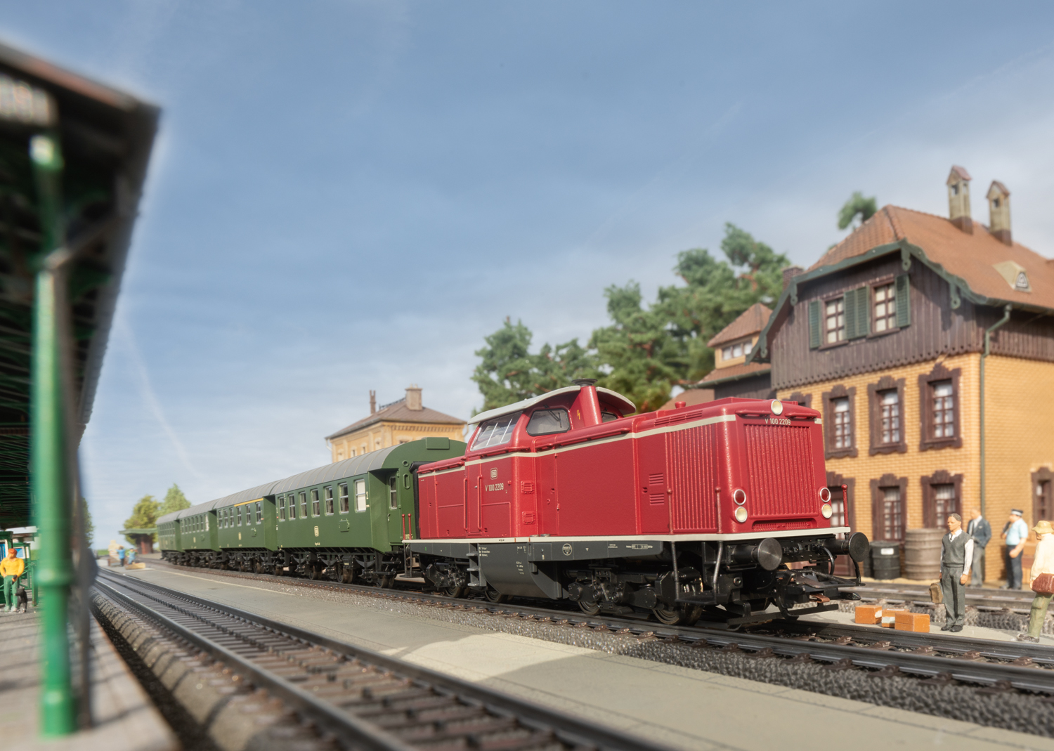 Class V 100.20 Diesel Locomotive - 2