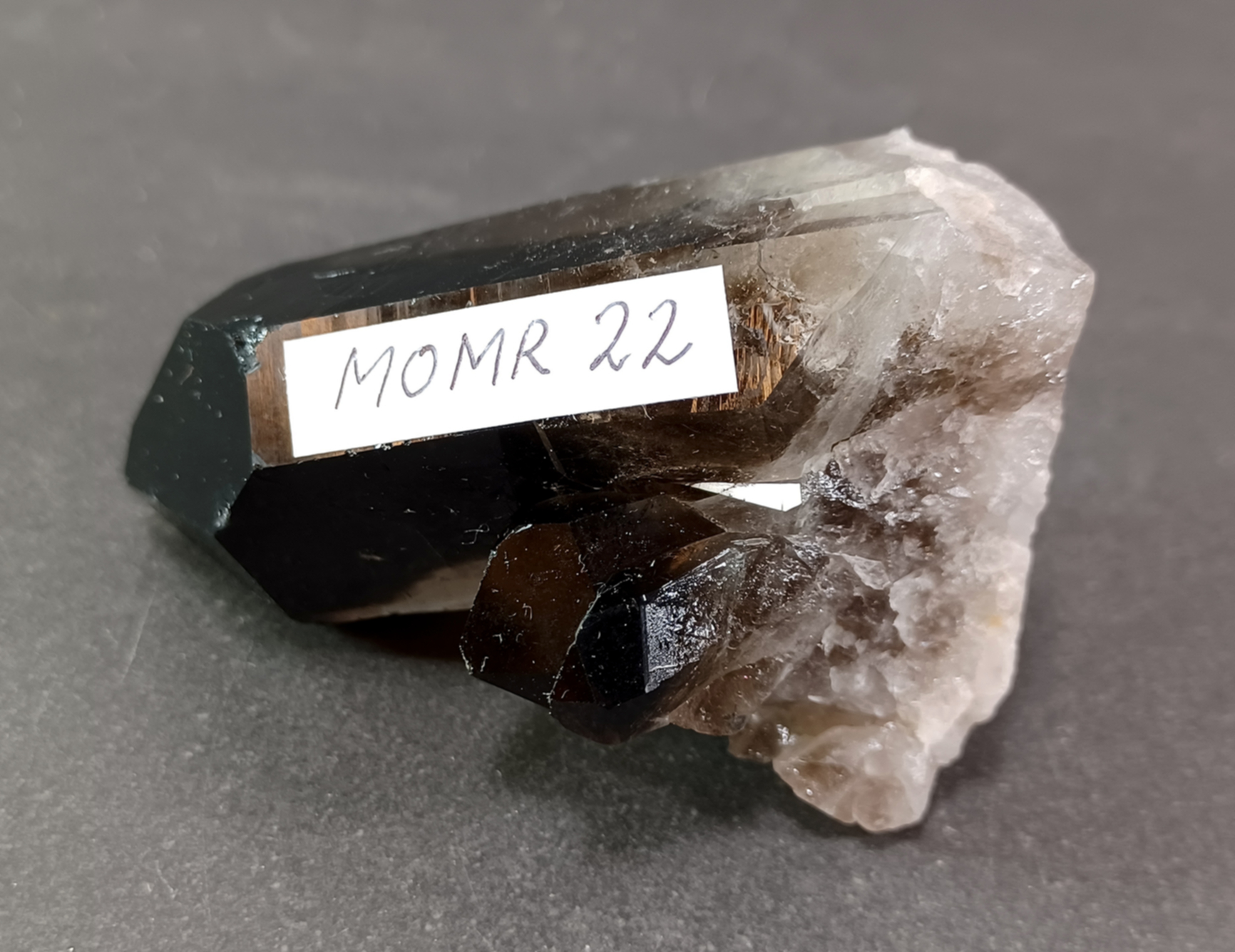 Rökkvarts kluster / Morion Kluster - AAA kvalitet - Mörk