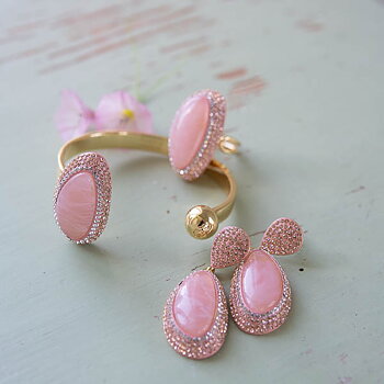 Ioaku -  Goldmine Sparkle Earring Gold / Pink Lily