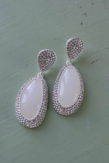 Ioaku -  Goldmine Sparkle Earring Silver / White Jasmine