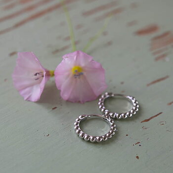 Ioaku -  Berry Micro Hoops Silver