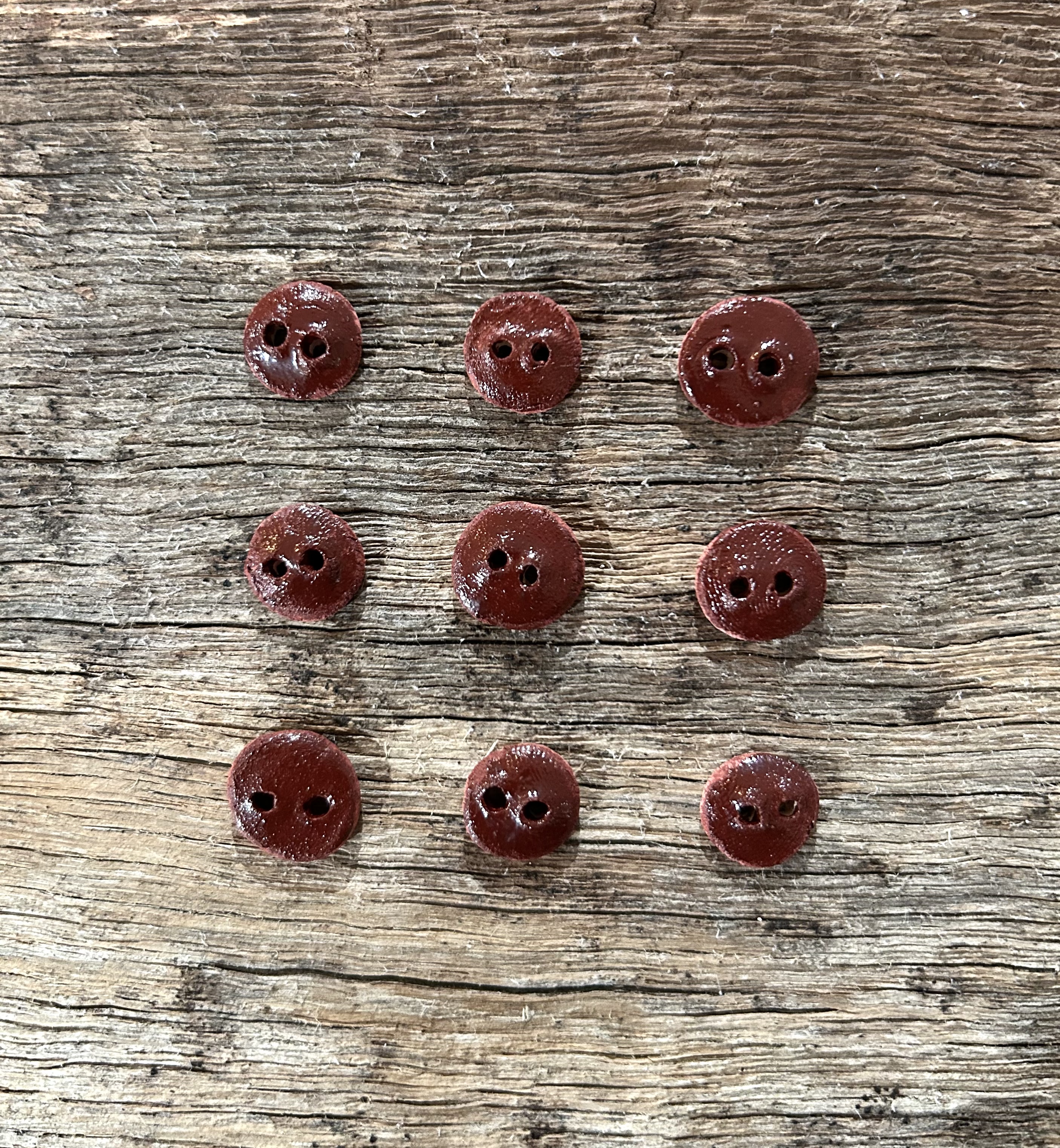 Button made of ceramic