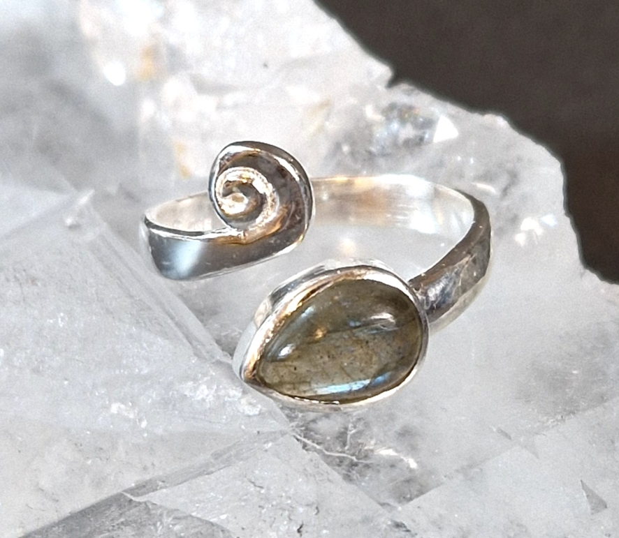 Ställbar silverring med spiral och Droppformad cabochon - 3