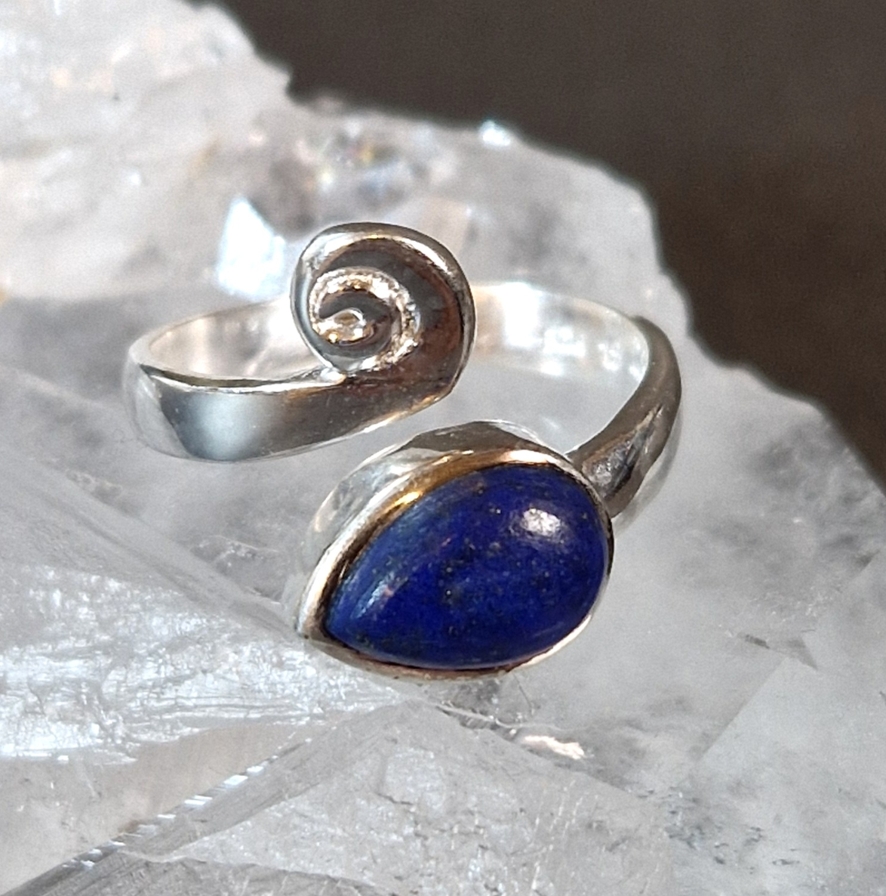 Ställbar silverring med spiral och Droppformad cabochon - 5