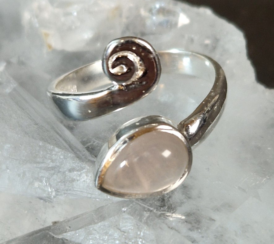 Ställbar silverring med spiral och Droppformad cabochon - 6