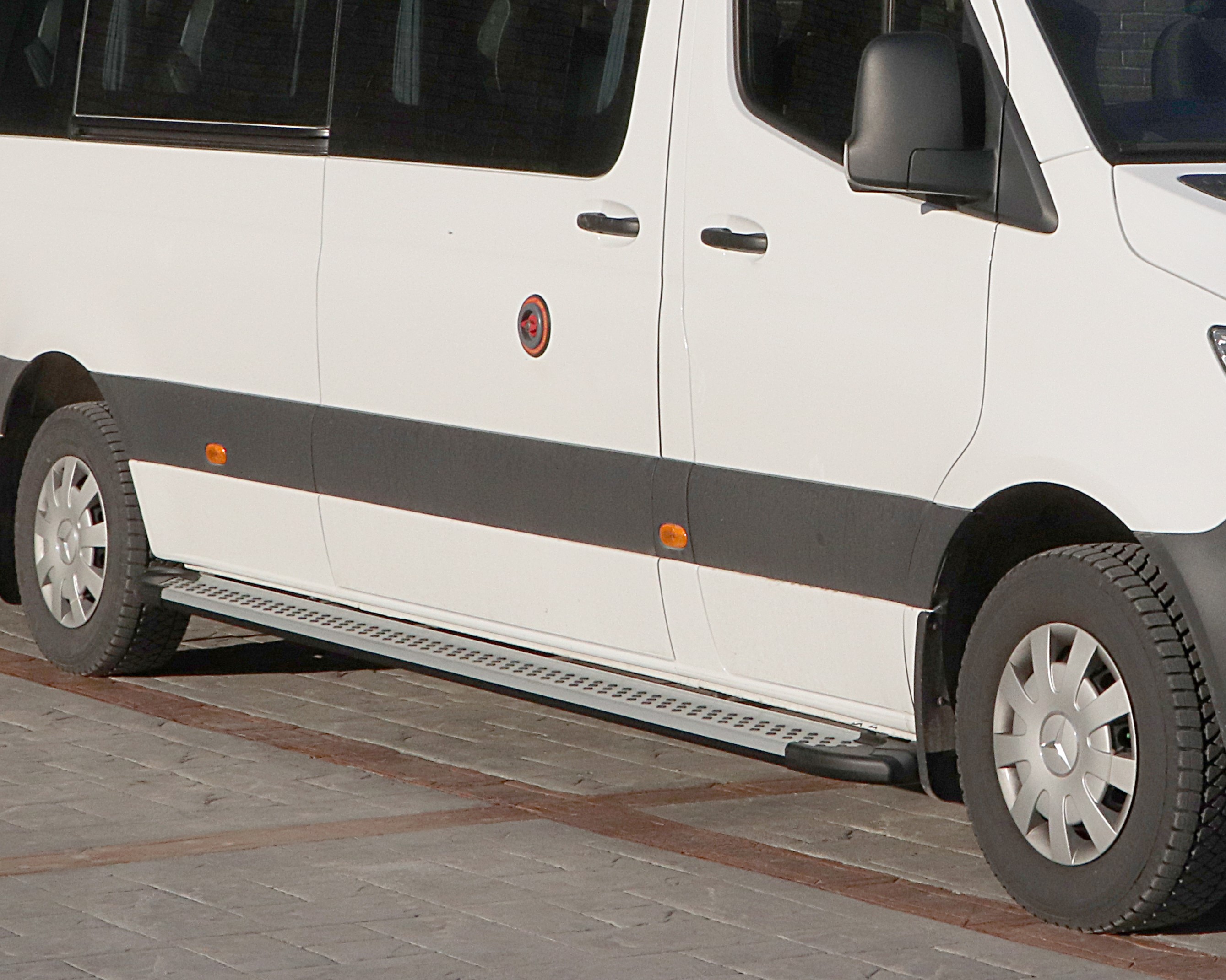 SIDESTEPS ANTI-SLIP - Mercedes Sprinter 2007-2018 (Även 2019-)