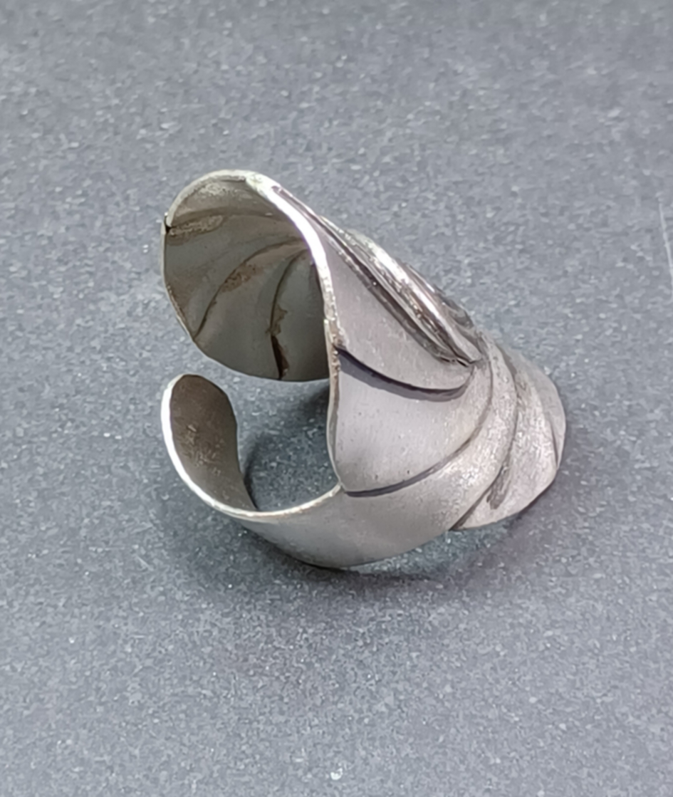 Silver Ring  med Spiral  Justerbar Storlek - 2