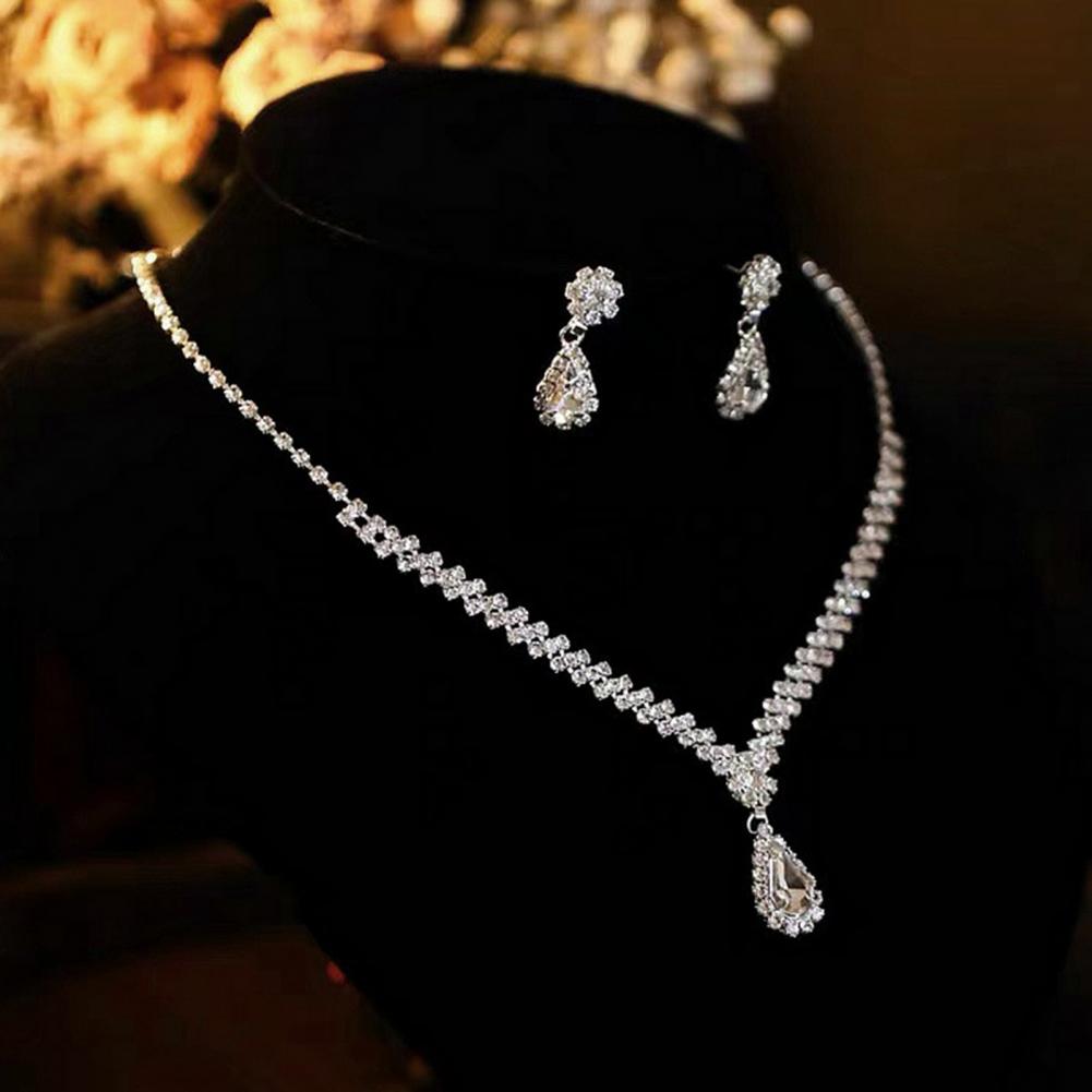 Smyckeset med vita Cubic Zirconia  samt i 925 Sterling Silverplätering - 2