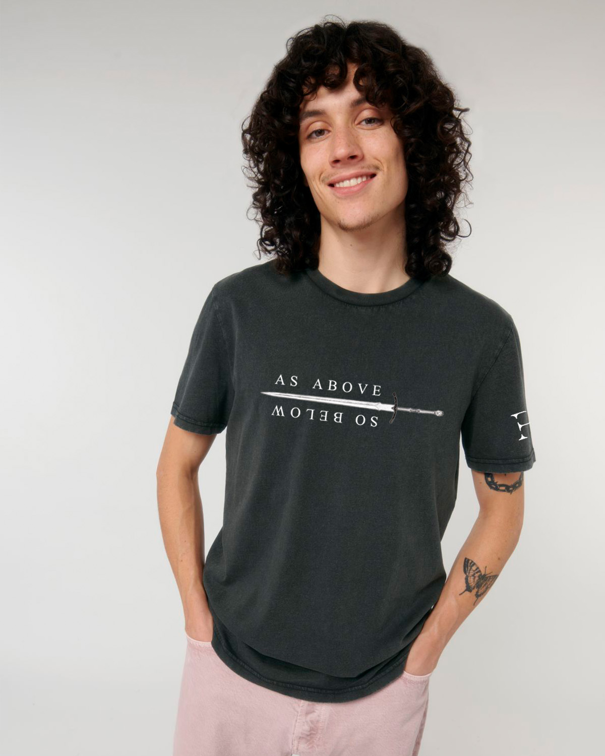 Black Vintage T-shirt Sword - 2