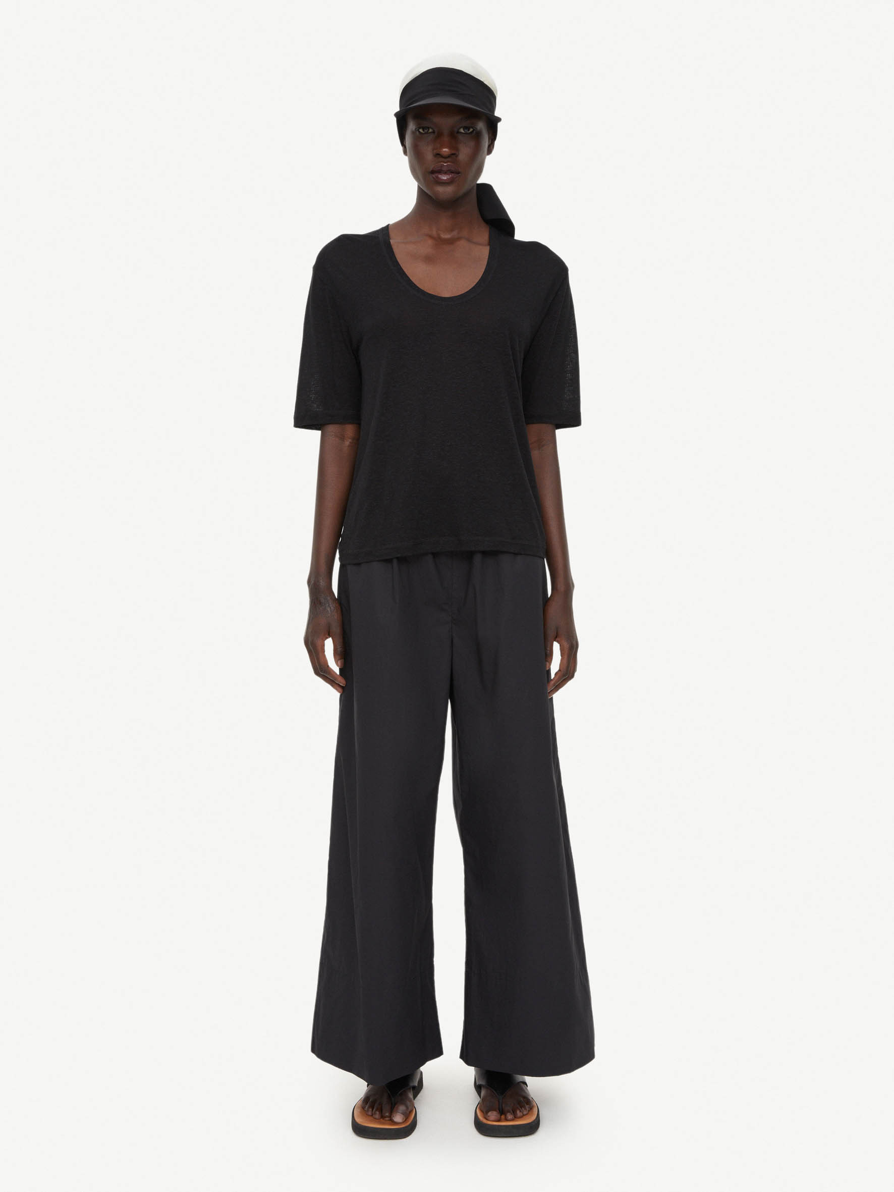 By Malene Birger Amaringa T-shirt black - 2