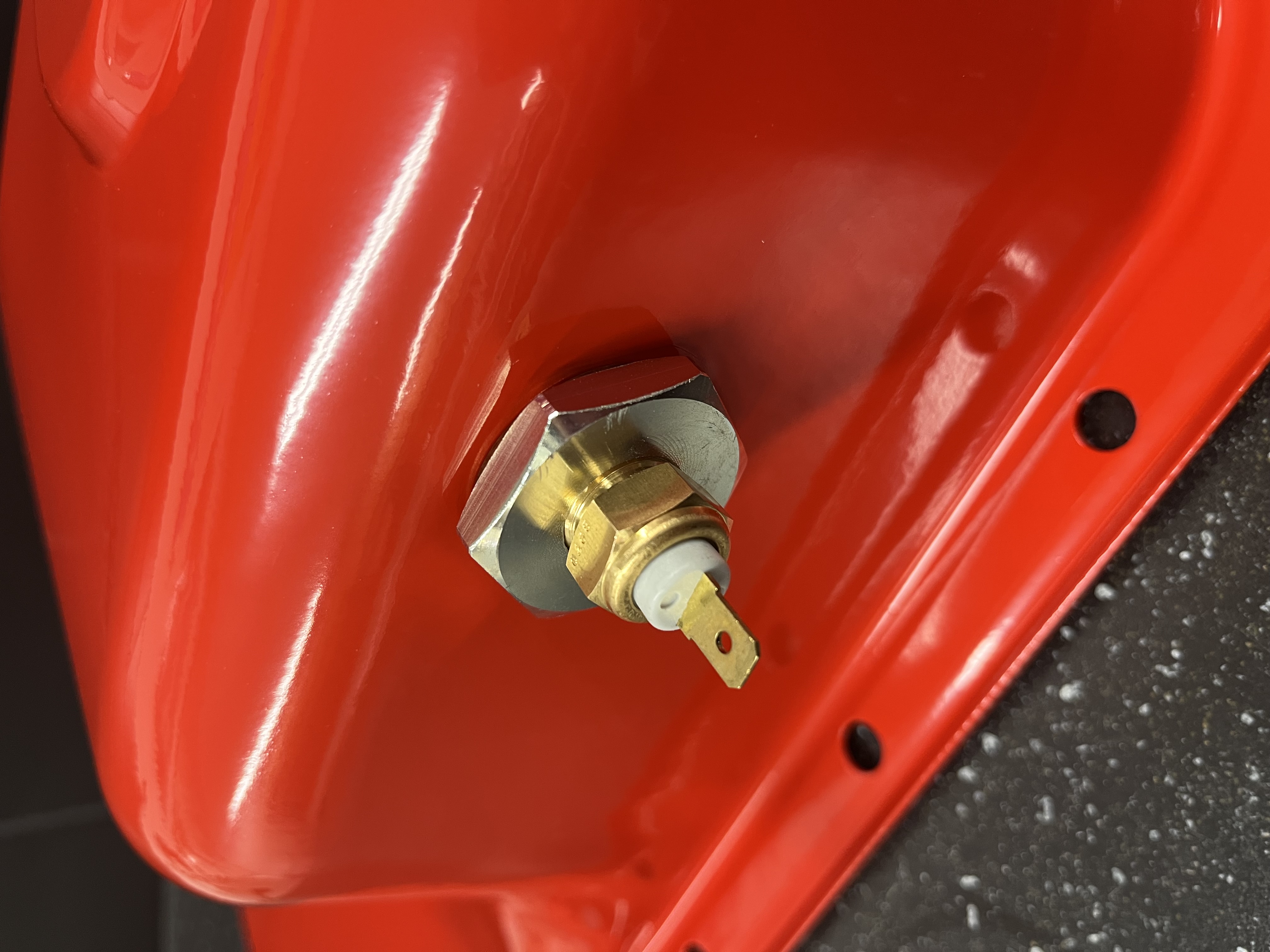 Oil temperature sensor, 1800E/ES - 2