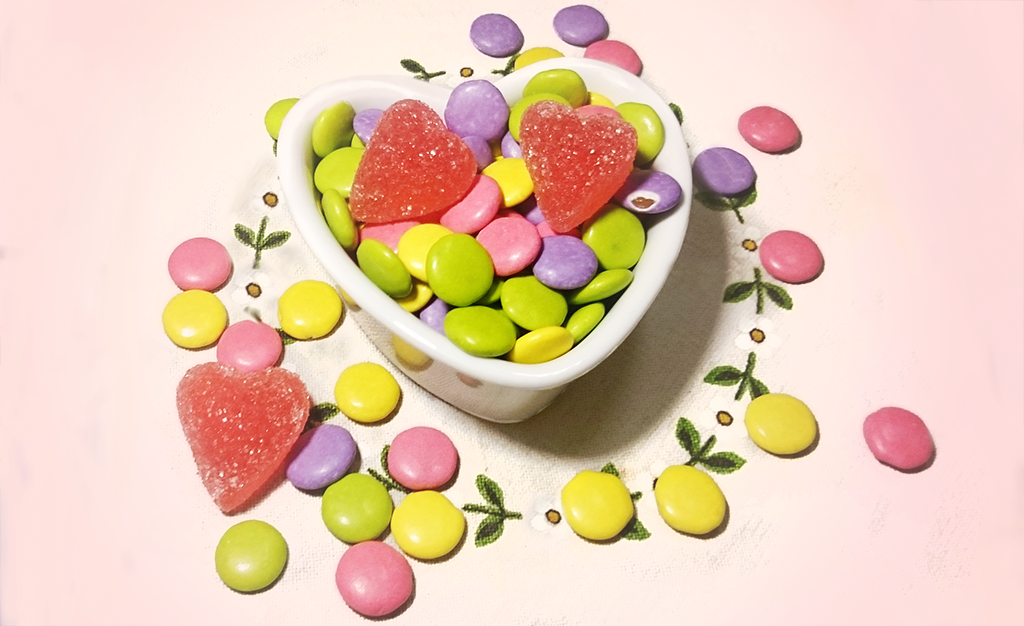 Porcelain Set - Love Heart Bowls with Large Flower - 13 pieces - 5