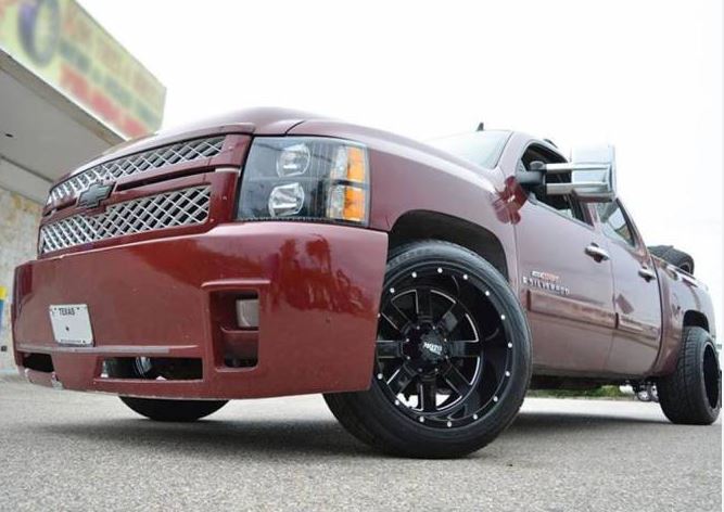 Moto Metal MO962 18X12 ET-44 / 8X165,1 - 2