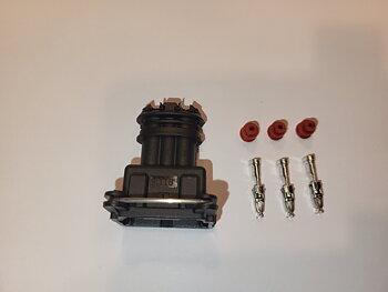 EV1, female, 3-pos