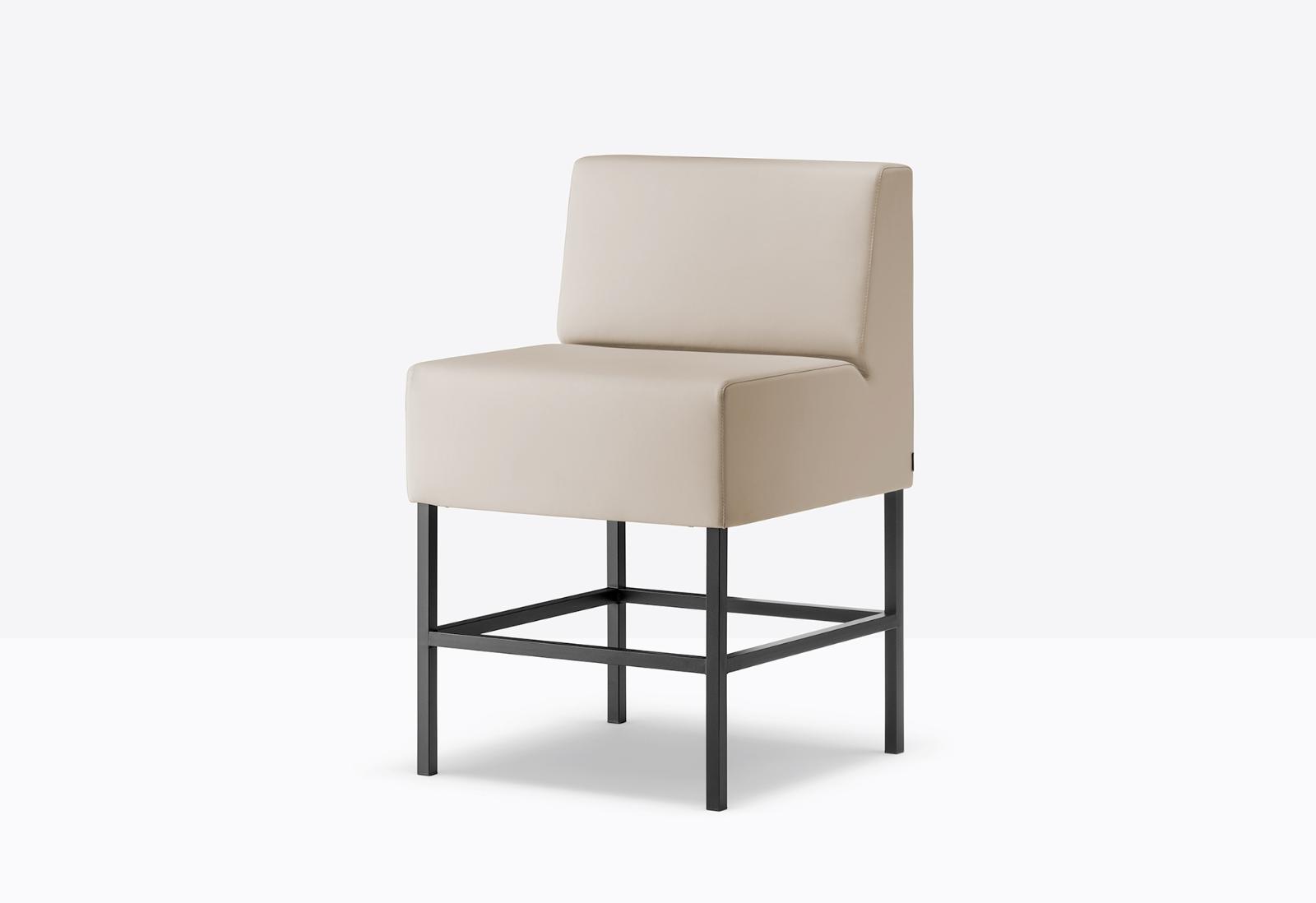 Lounge HOST 221 - 2
