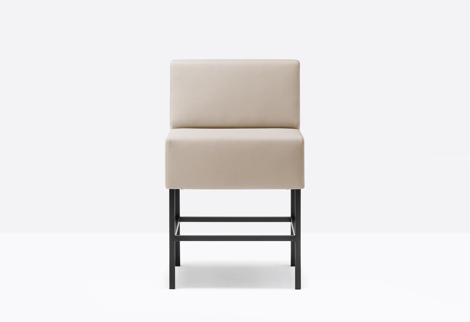 Lounge HOST 221